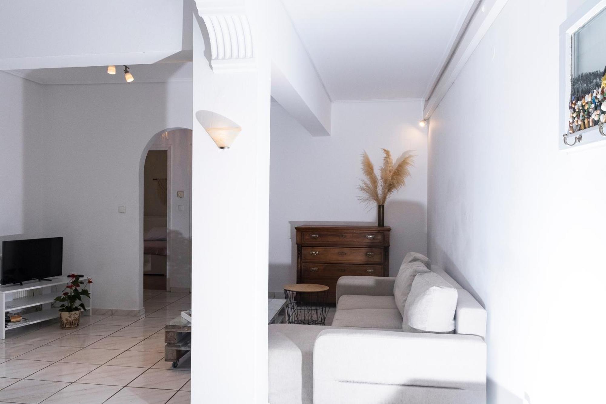 דירות Ándros Eleni'S Seaview House מראה חיצוני תמונה